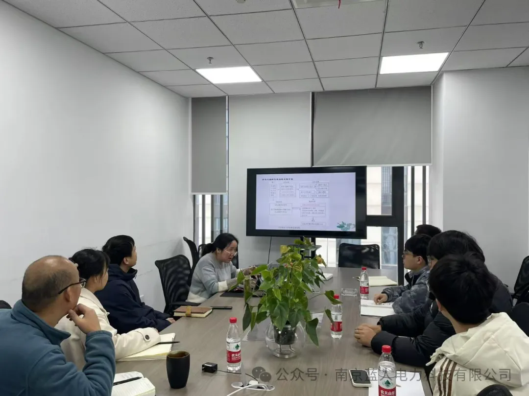 南京航空航天大學(xué)閆靜教授帶領(lǐng)多位研究生蒞臨我司開展技術(shù)交流